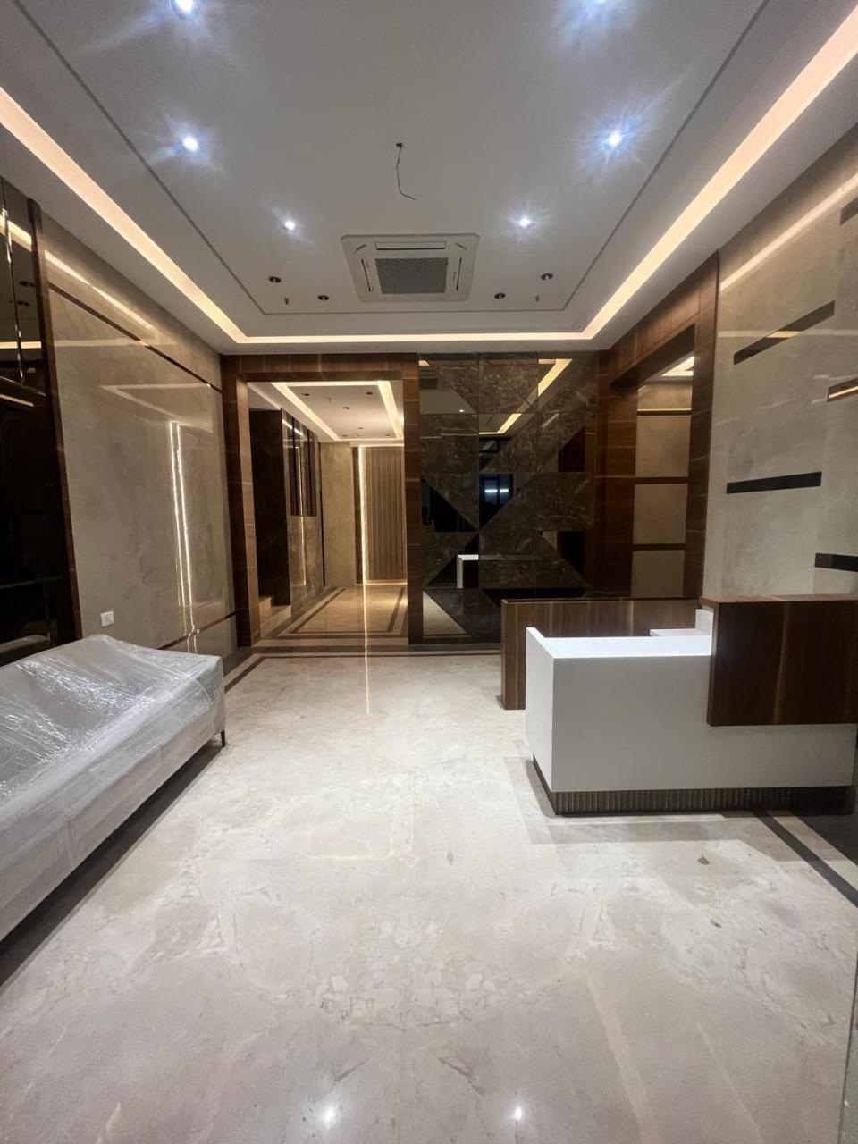 Hsquare Luxury Apartments Goregaon Mumbai Kültér fotó