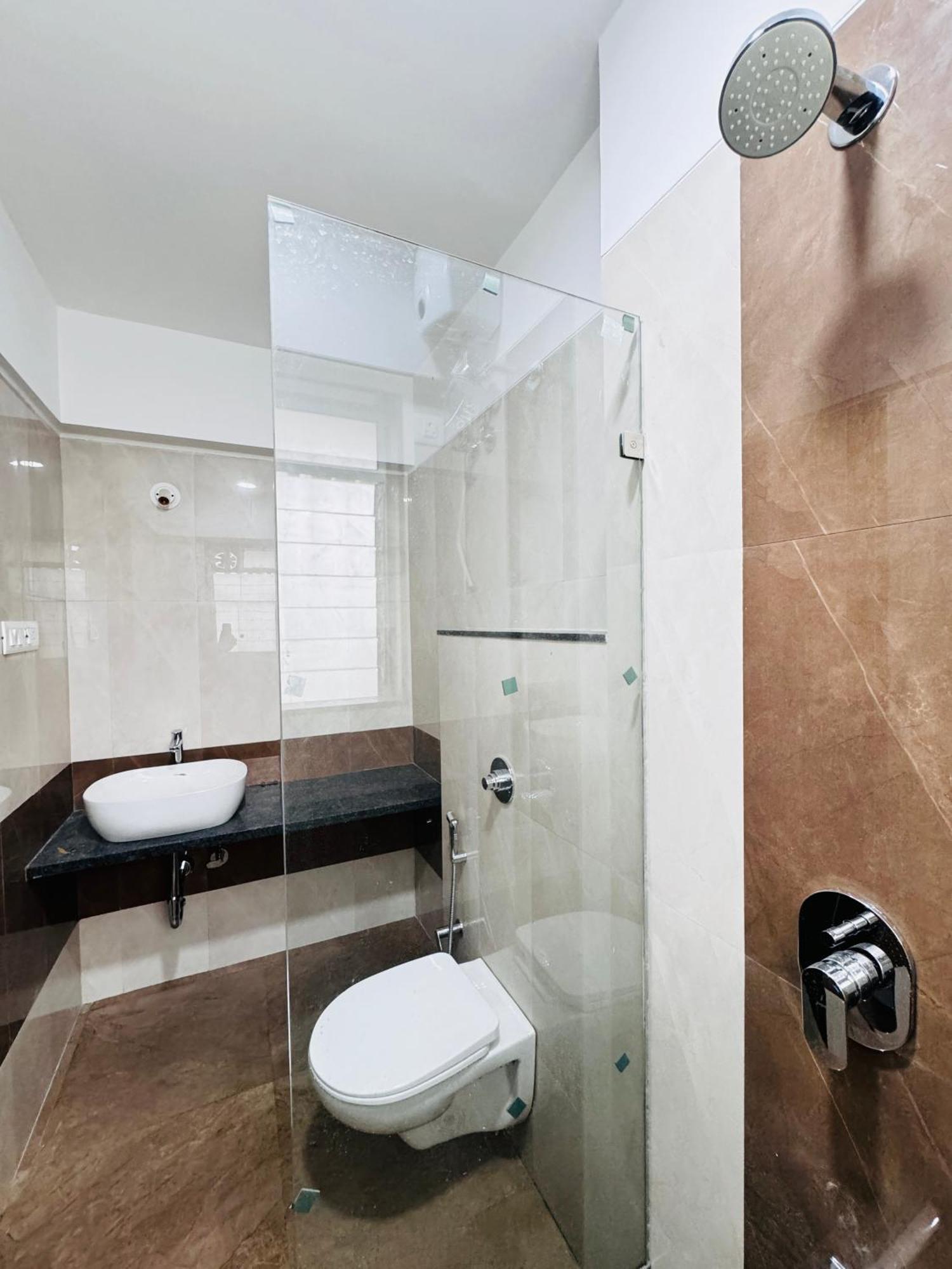 Hsquare Luxury Apartments Goregaon Mumbai Kültér fotó